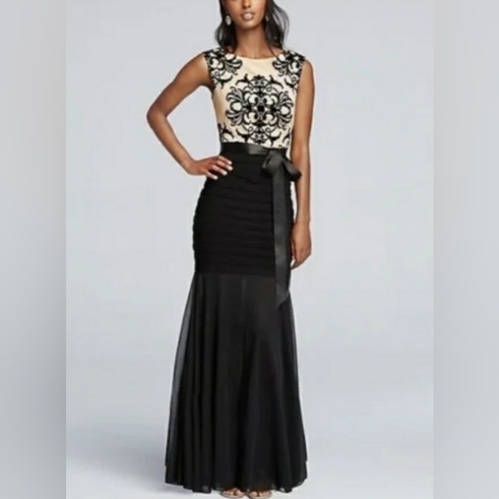 Betsy & Adam Formal Mermaid Maxi Dress